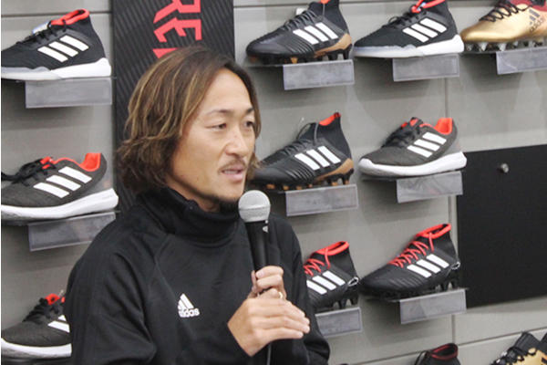 プロ入り前は「強くも速くも無かった」石川直宏が、スピードスター