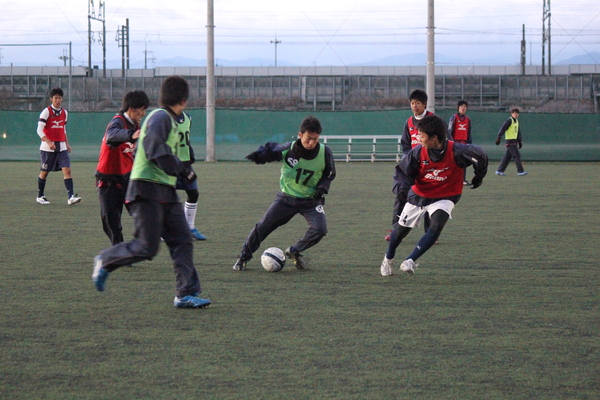 めざすは技術と判断力とポジショニングにこだわるサッカー 野洲高校山本監督に聞く サカイク