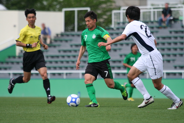 Fcケルンへ入団決定 専修大学長澤選手のサッカーと勉強の両立 サカイク