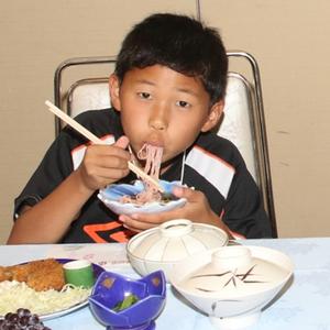 試合前日の食事はパスタがいいって本当 血糖値を上げない食べ方が大事なワケ サカイク