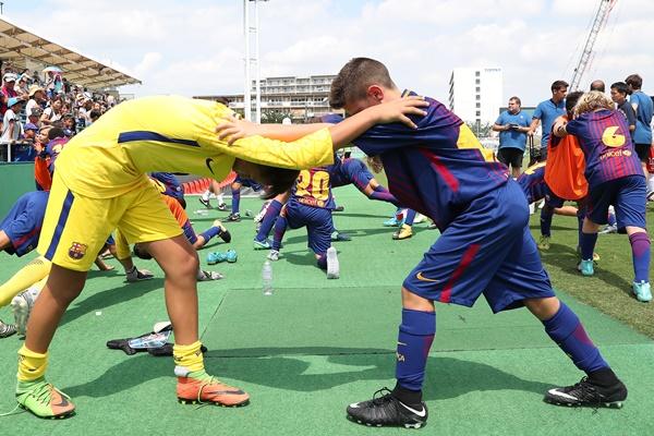 ジュニア世代の体幹トレーニングは必要なし 元スペイン名門のトレーナーに聞く 強く速くなる身体の作り方 Coach United コーチ ユナイテッド