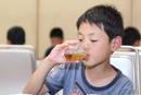 「牛乳を飲むとお腹が...」は生まれつきの体質が原因だった! J選手の管理栄養士が教えるお腹が痛くならない牛乳の飲み方