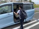 保護者を悩ませる移動中の子どもたちの車酔い! ●●を刺激するだけの安心対策とは?