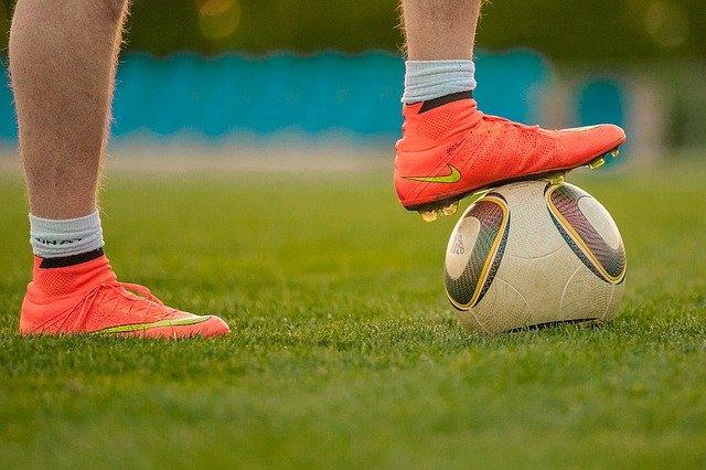 小学校低学年向けのサッカーの練習メニューは メニューの例も紹介 サカイク