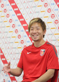 浦和レッズ・宇賀神友弥選手インタビュー【File.1】 | サカイク