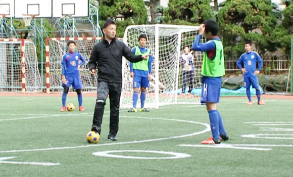 毎年Jリーガーを輩出する全国出場経験のない興國高校サッカー部の