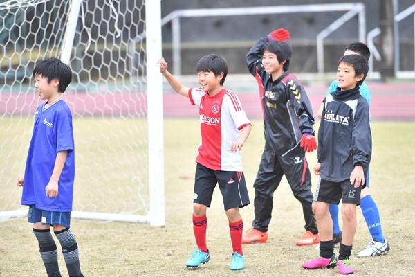サッカーやめたい息子。自分でチームに言わせるべきか問題 | サカイク