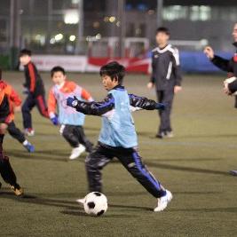 Fcバルセロナ久保建英君 10歳 スペインへ出発 サカイク