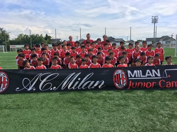 acmilanjuniorcamp.jpg