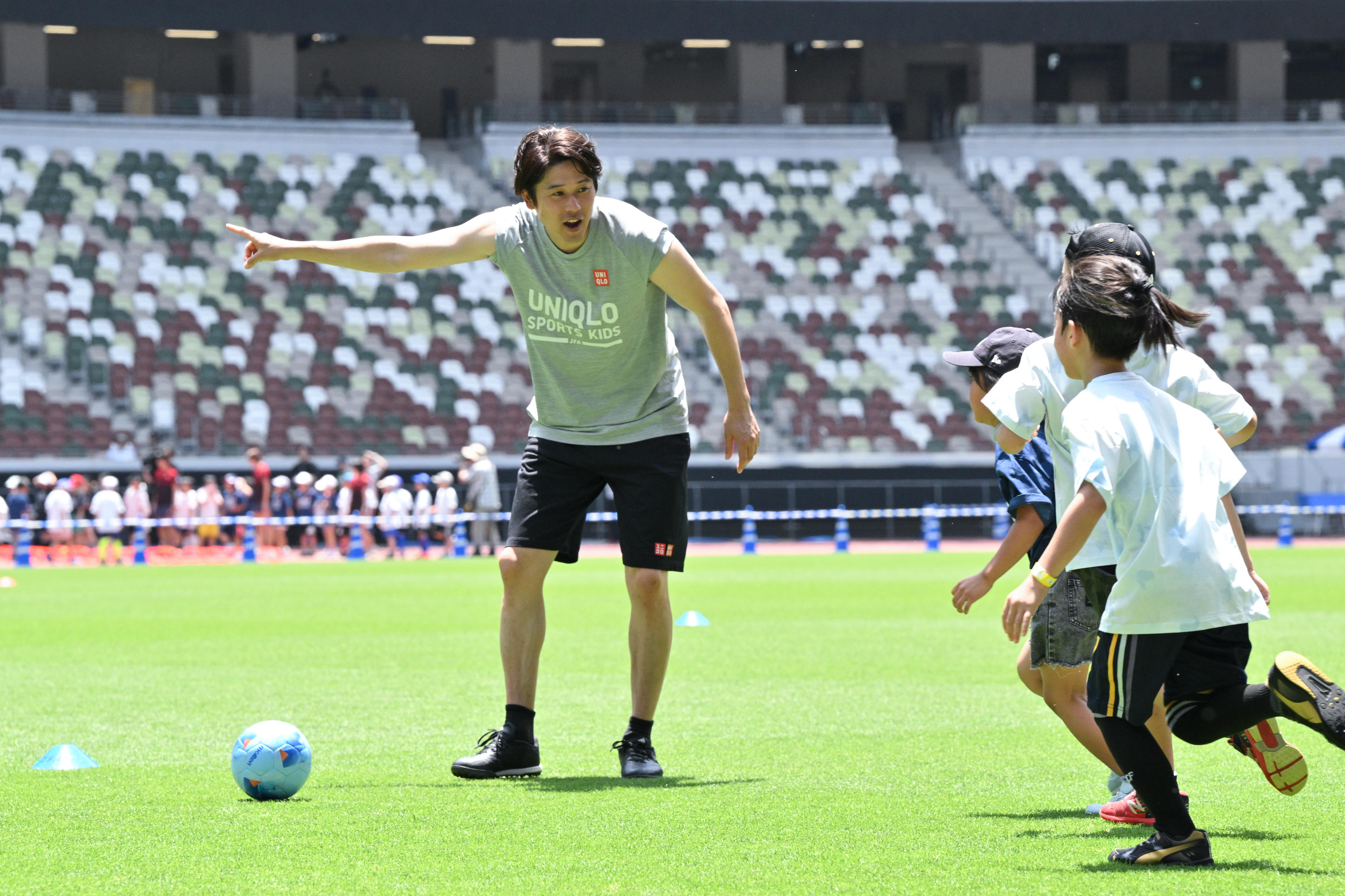 内田篤人さん・宮間あやさんら参加 JFA ユニクロマルチスポーツキッズ
