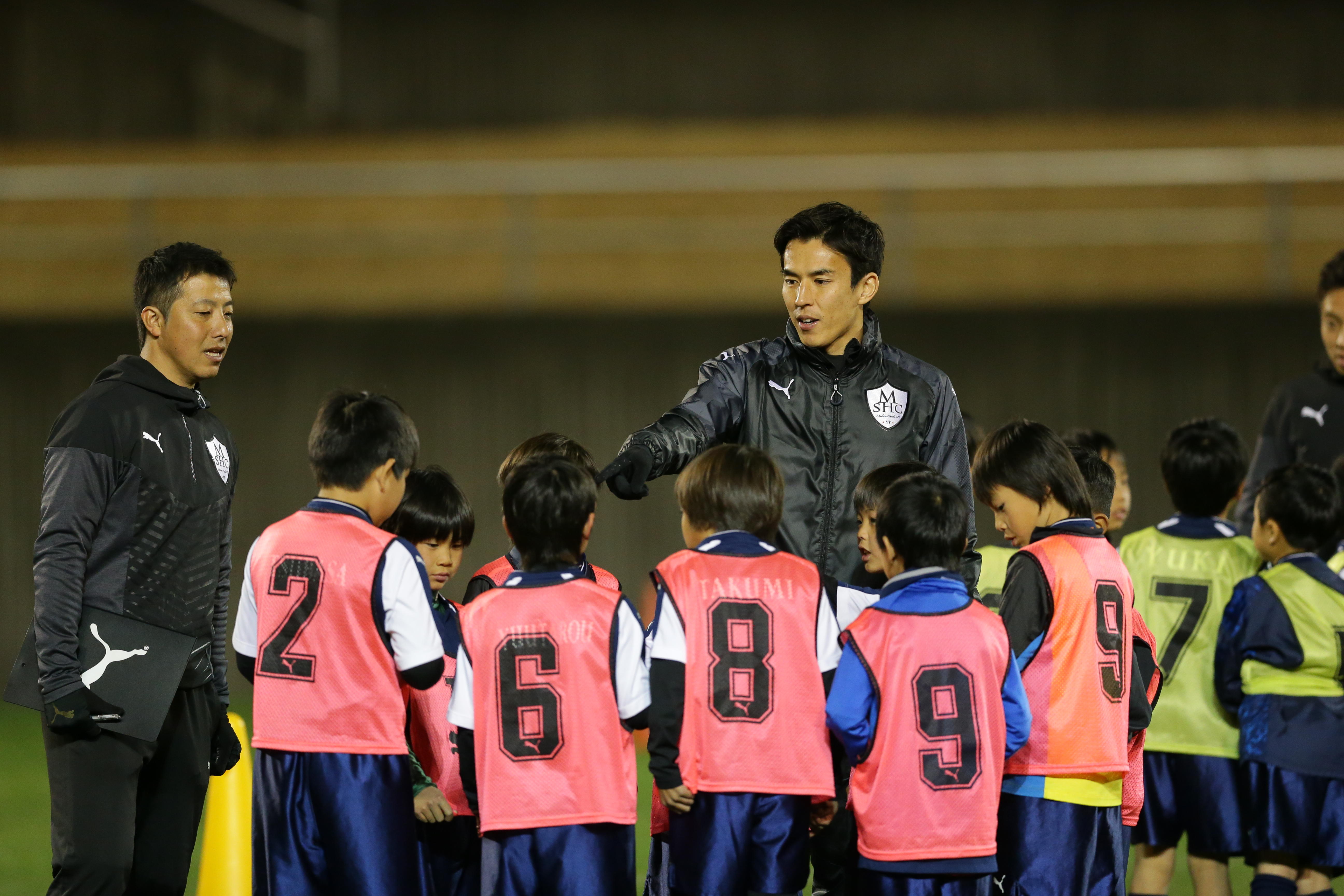 長谷部誠が自身のスクール Makoto Hasebe Sports Club で子どもたちを指導 サカイク